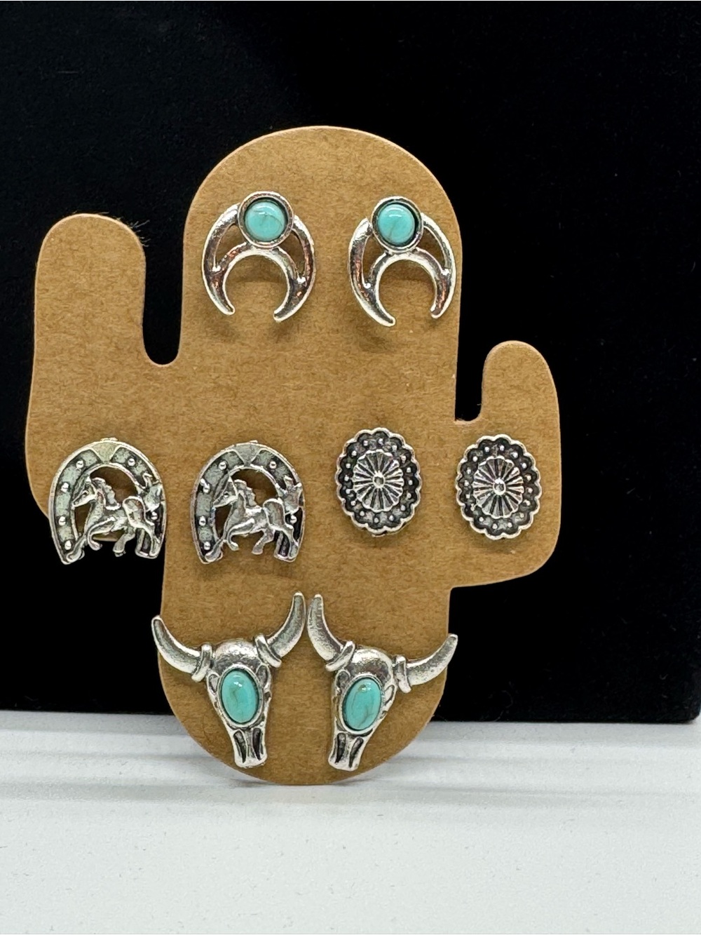 Western Turquoise Accent Earring Set - Silver Tone